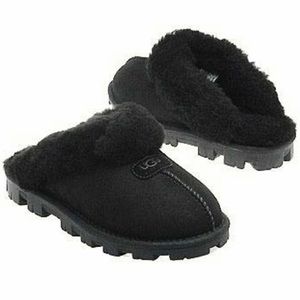 BNIB black ladies’ UGG Coquette slippers.